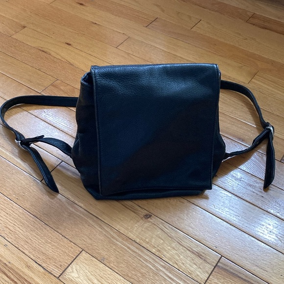 VTG Leather Mini Backpack - Picture 3 of 15